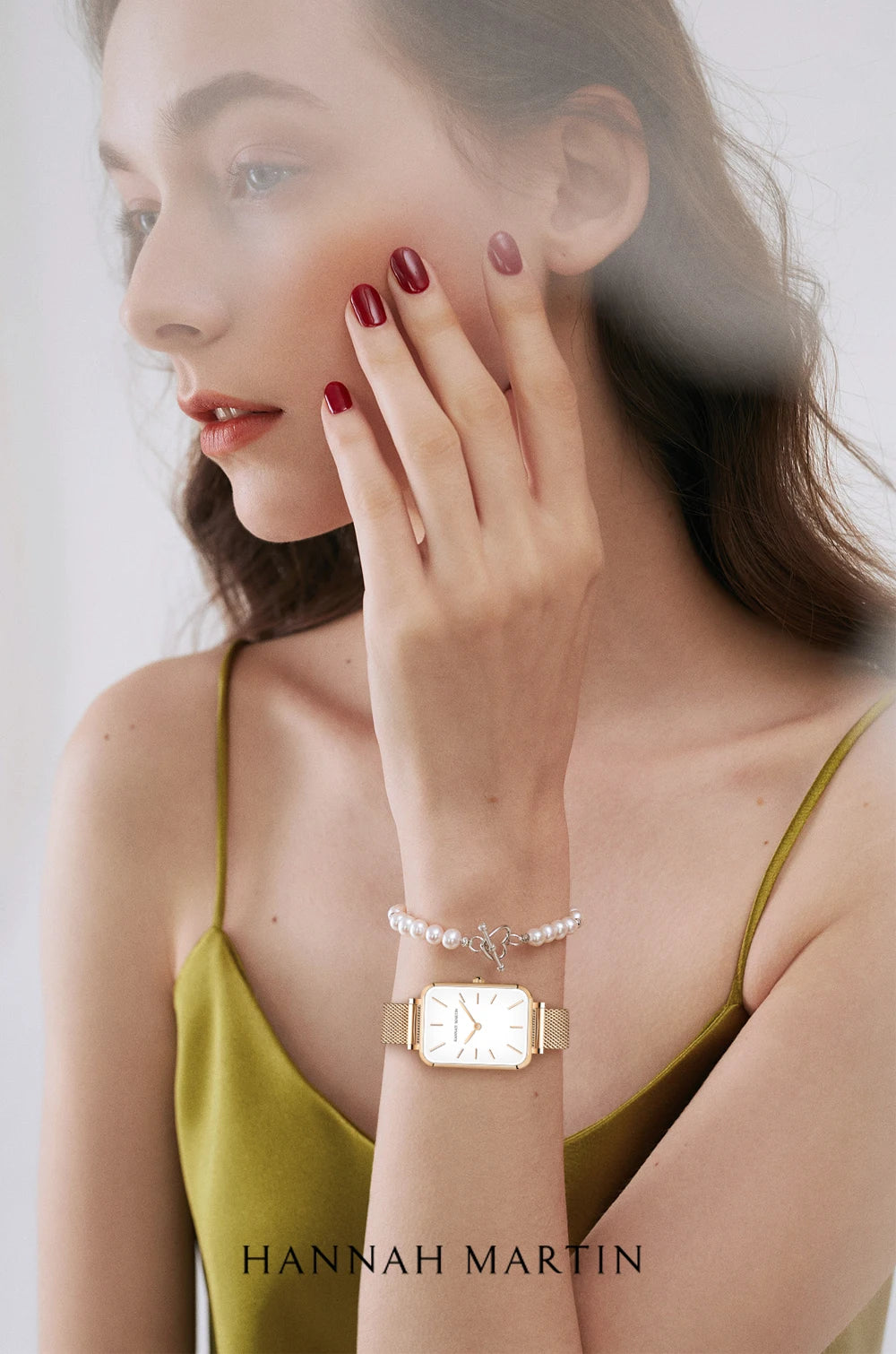 Elegant Square Dial Mesh Strap Watch – Multiple Colours