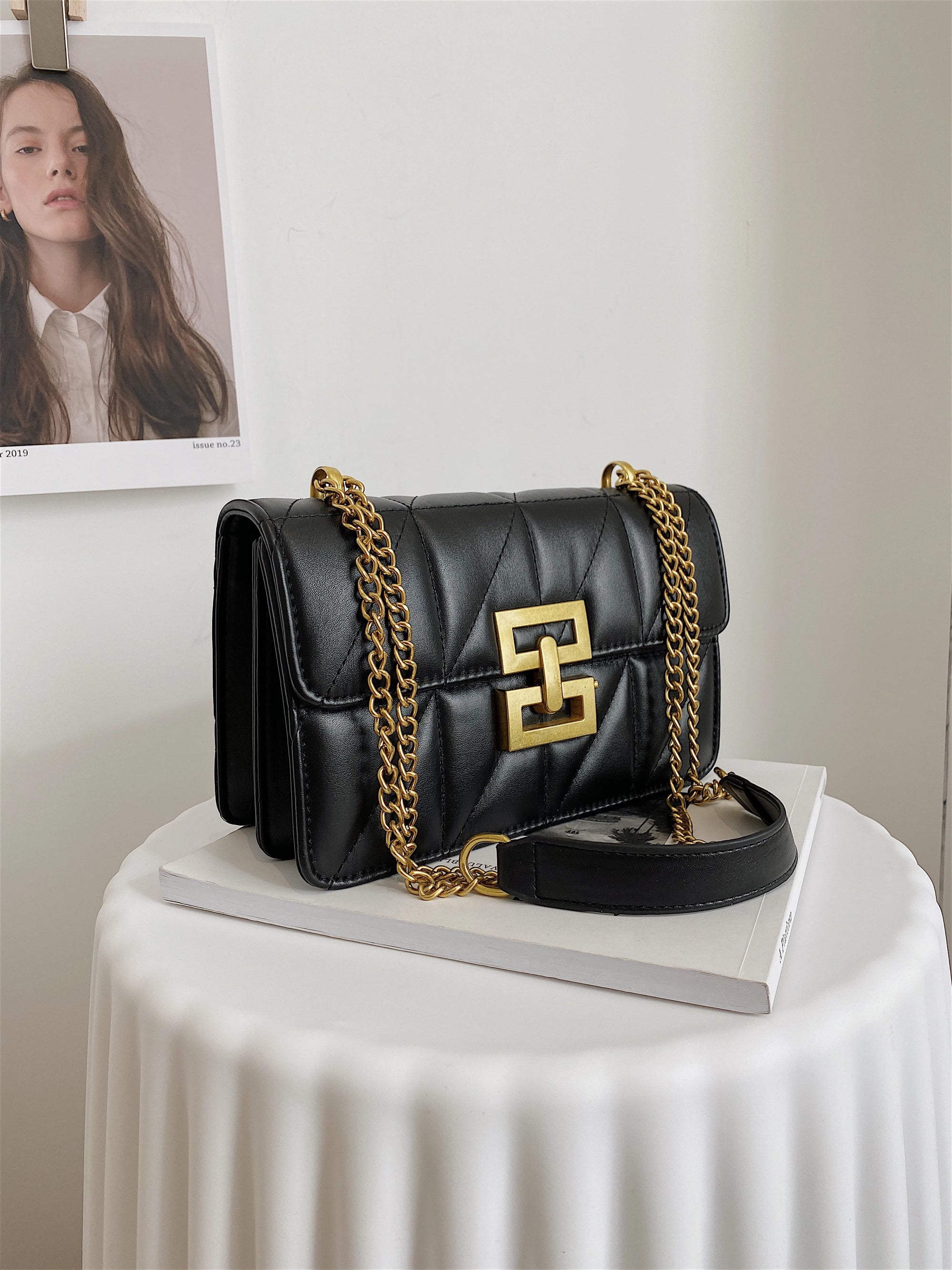 Elegant Quilted Chain Bag