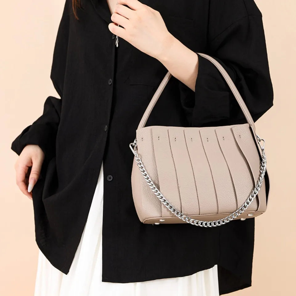 Structured Women's Handbag – Elegant Faux Leather with Inner Storage
