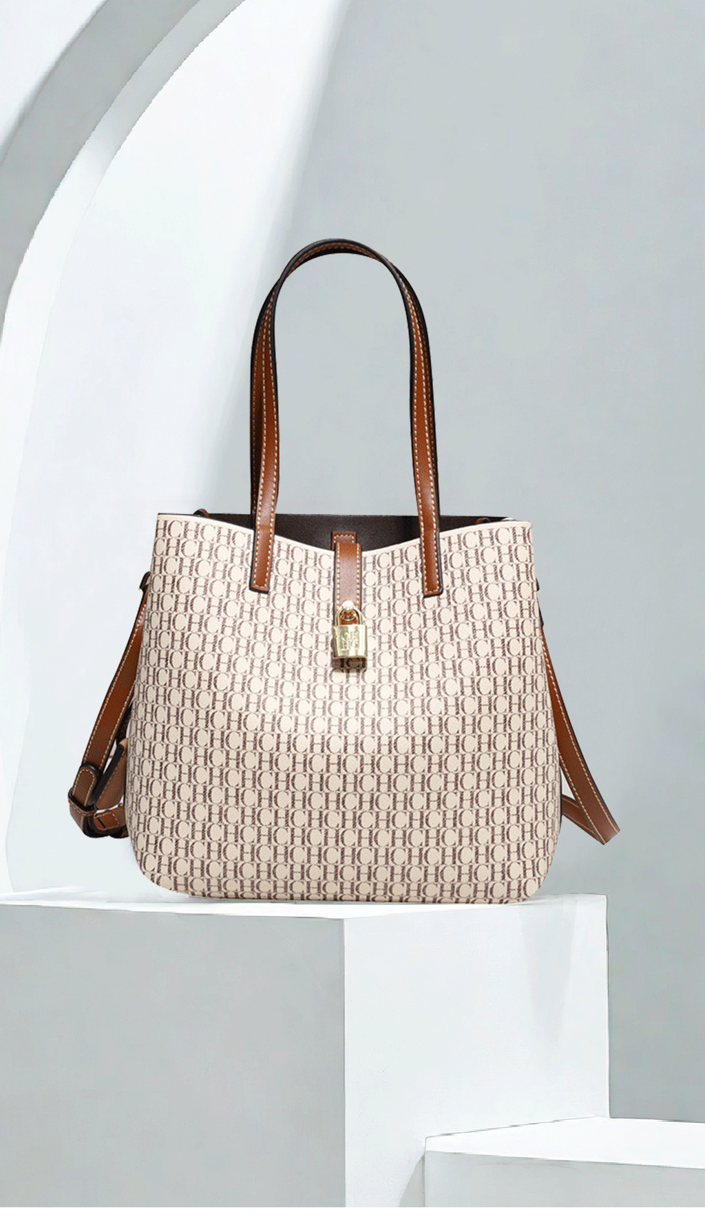 Sophisticated Tote Bag – Modern Minimalist Style