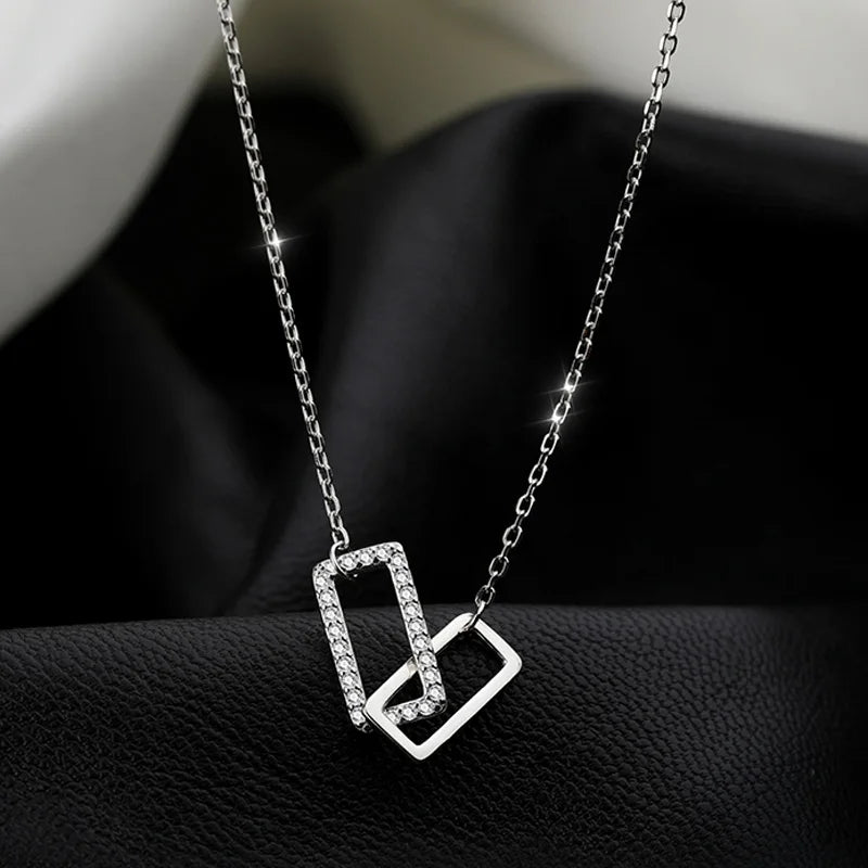 Elegant Interlocking Necklace – Rectangle & Round Designs