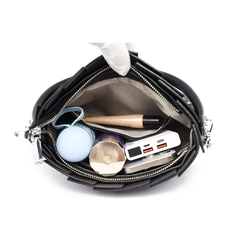 Structured Women's Handbag – Elegant Faux Leather with Inner Storage