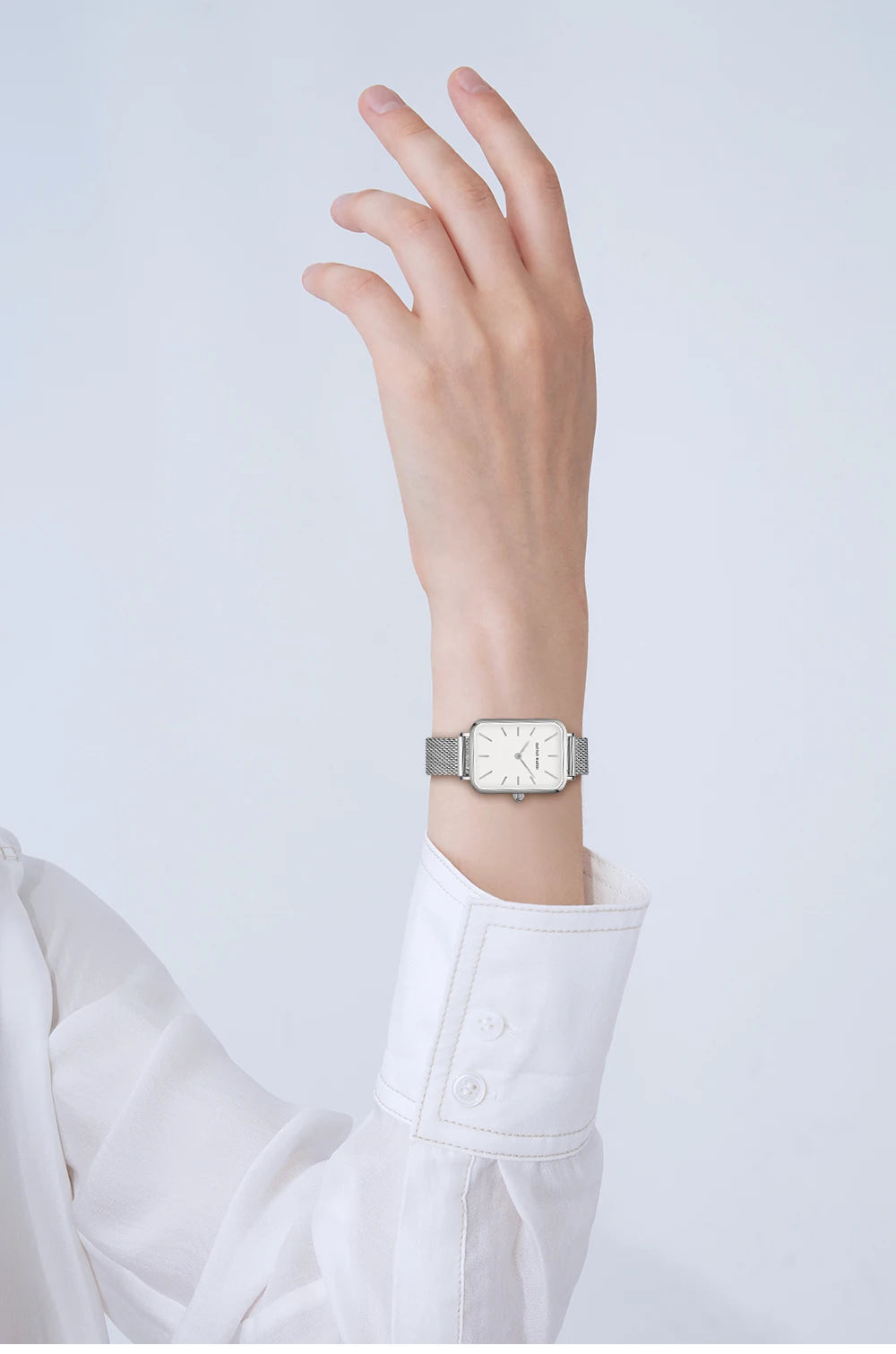 Elegant Square Dial Mesh Strap Watch – Multiple Colours