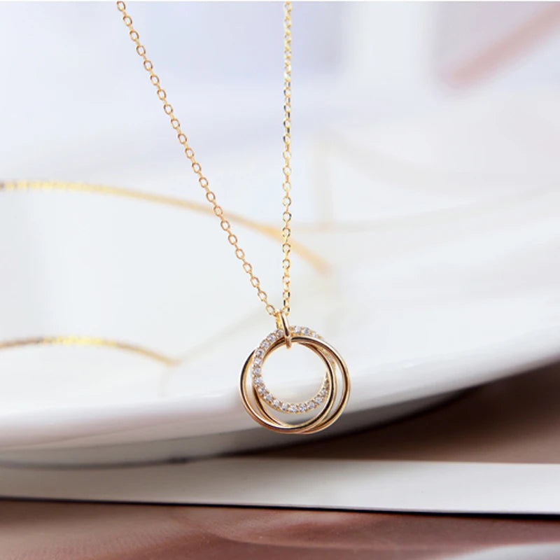 Elegant Interlocking Necklace – Rectangle & Round Designs
