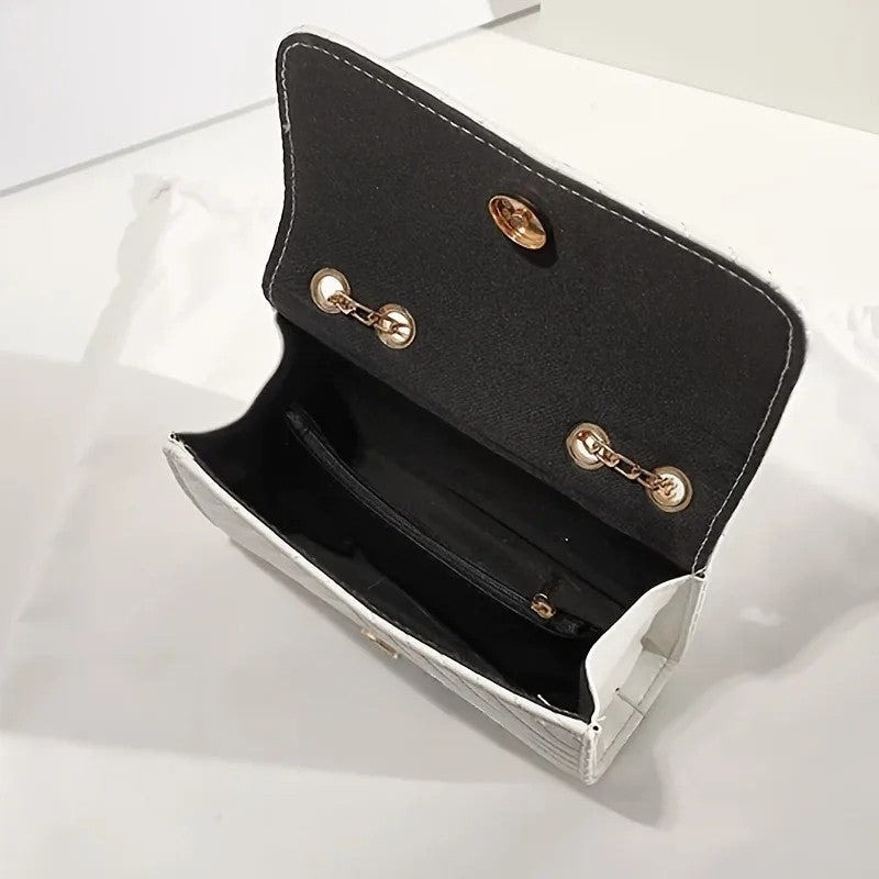 Luxury Quilted Chain Bag – Chic Crossbody in White, Black & Pink